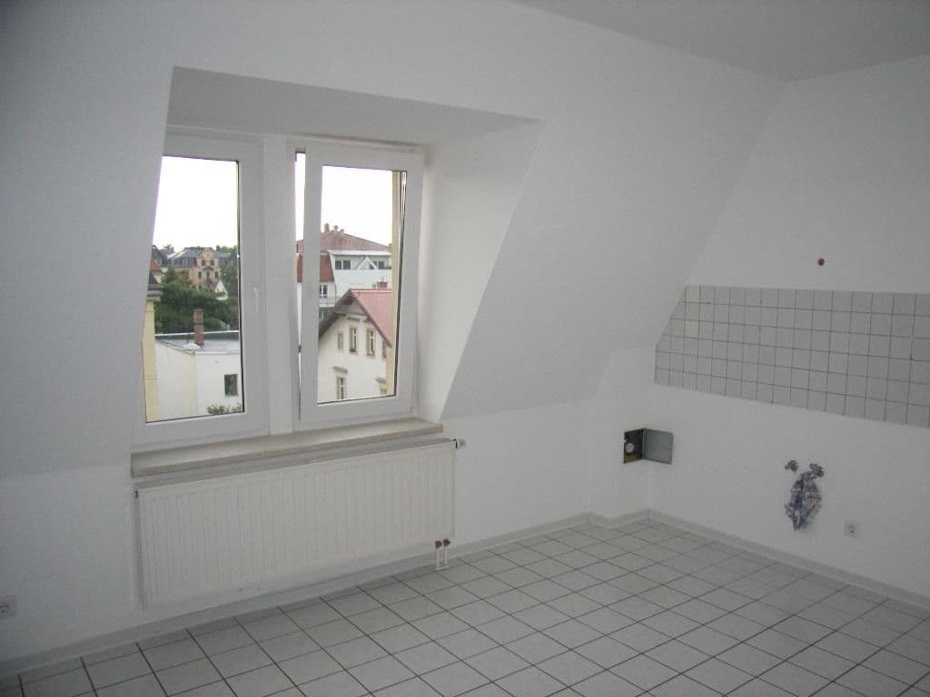 Prodej bytu 5+1 135 m², Glasewaldtstr. 34, Dresden, Sasko Prodej bytu 5+1 135 m², Glasewaldtstr. 34, Dresden, Sasko