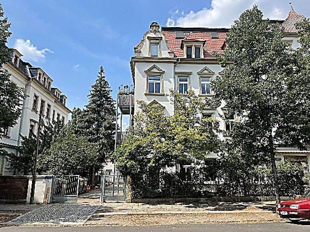 Prodej bytu 5+1 135 m², Glasewaldtstr. 34, Dresden, Sasko Prodej bytu 5+1 135 m², Glasewaldtstr. 34, Dresden, Sasko