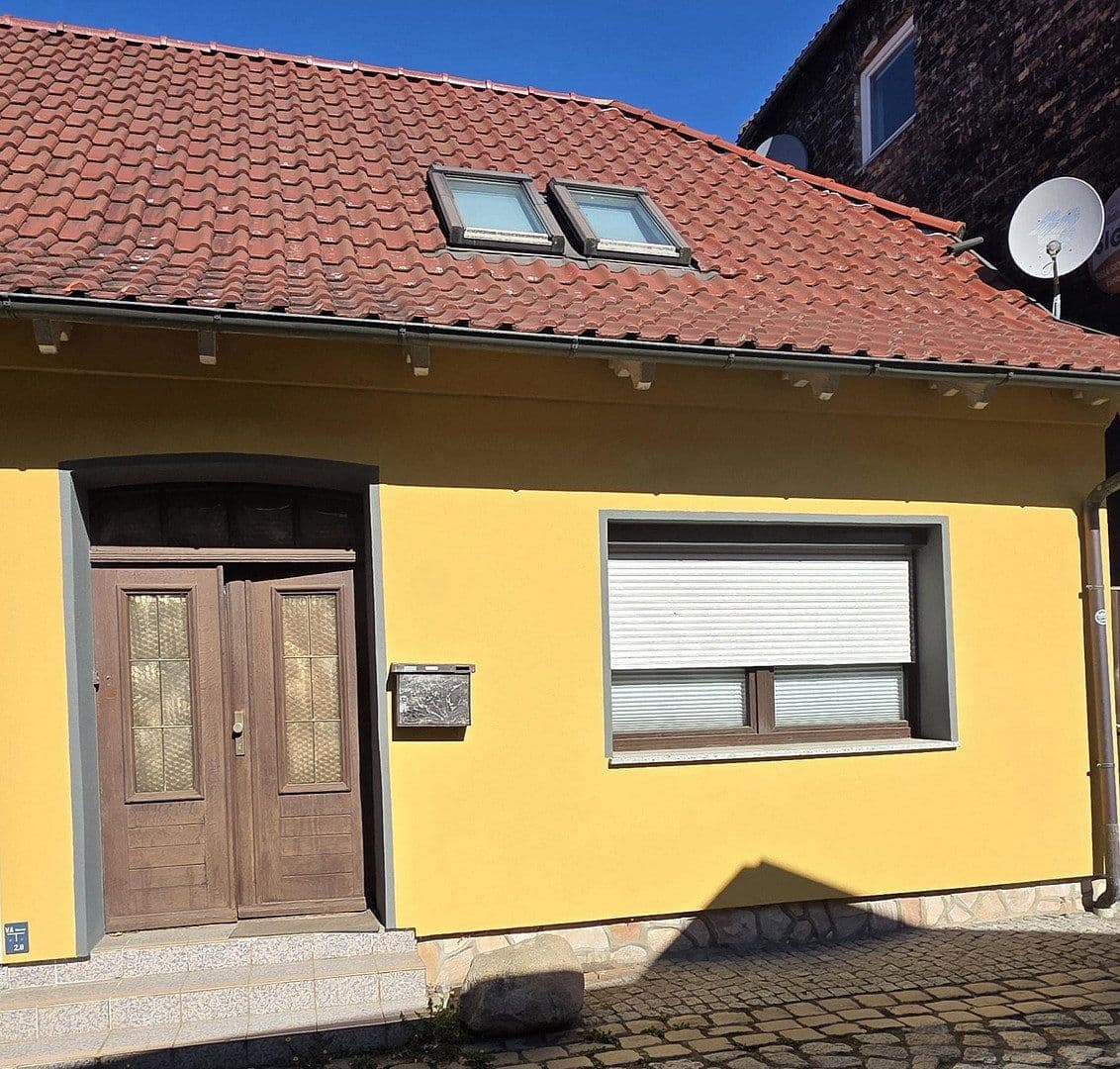 Prodej domu 96 m², pozemek 206 m², Stiftstr. 9, Lübz, Mecklenburg-Vorpommern Prodej domu 96 m², pozemek 206 m², Stiftstr. 9, Lübz, Mecklenburg-Vorpommern
