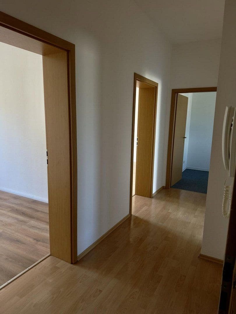 Pronájem bytu 3+1 66 m², Beethovenstraße 26, Greiz, Durynsko Pronájem bytu 3+1 66 m², Beethovenstraße 26, Greiz, Durynsko