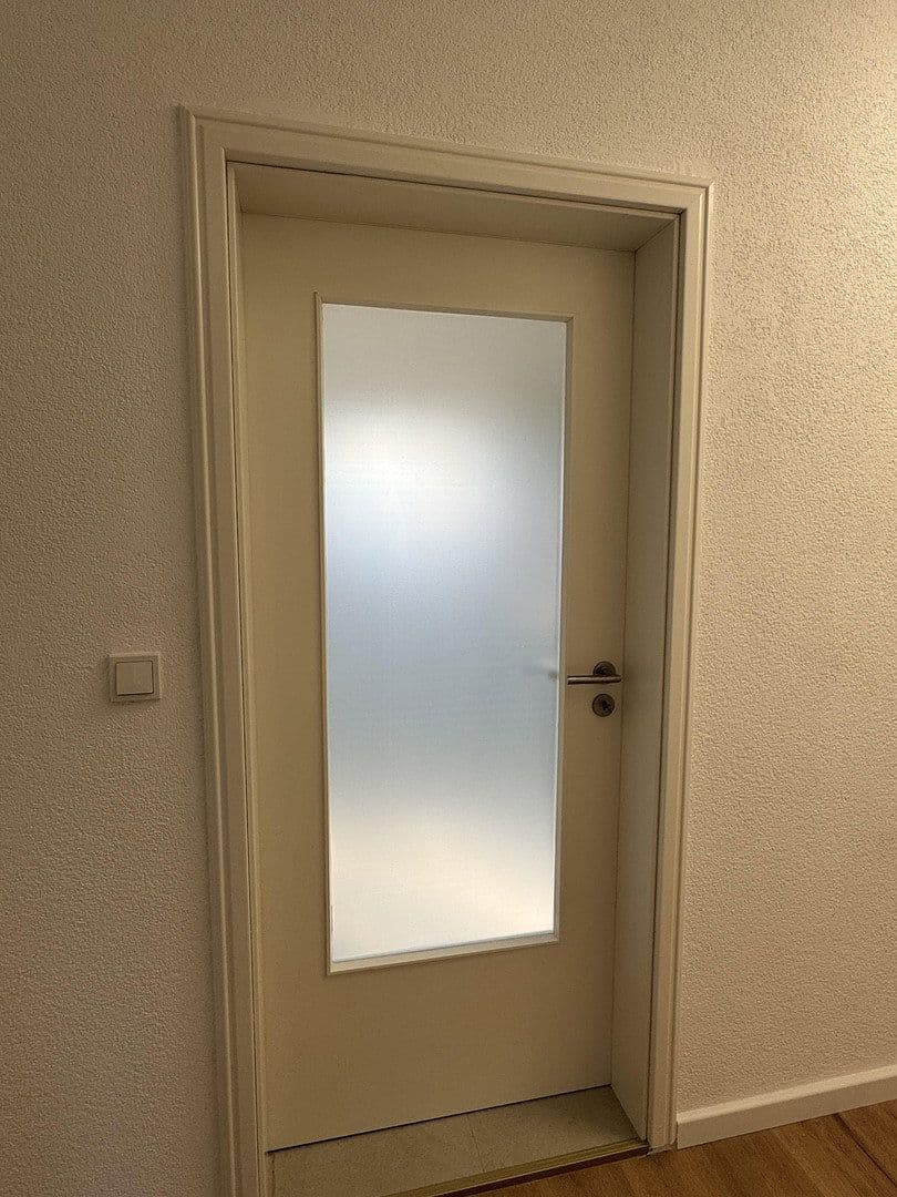 Pronájem bytu 4+1 80 m², Seebohmstr.37, Saarbrücken, Země Sársko Pronájem bytu 4+1 80 m², Seebohmstr.37, Saarbrücken, Země Sársko