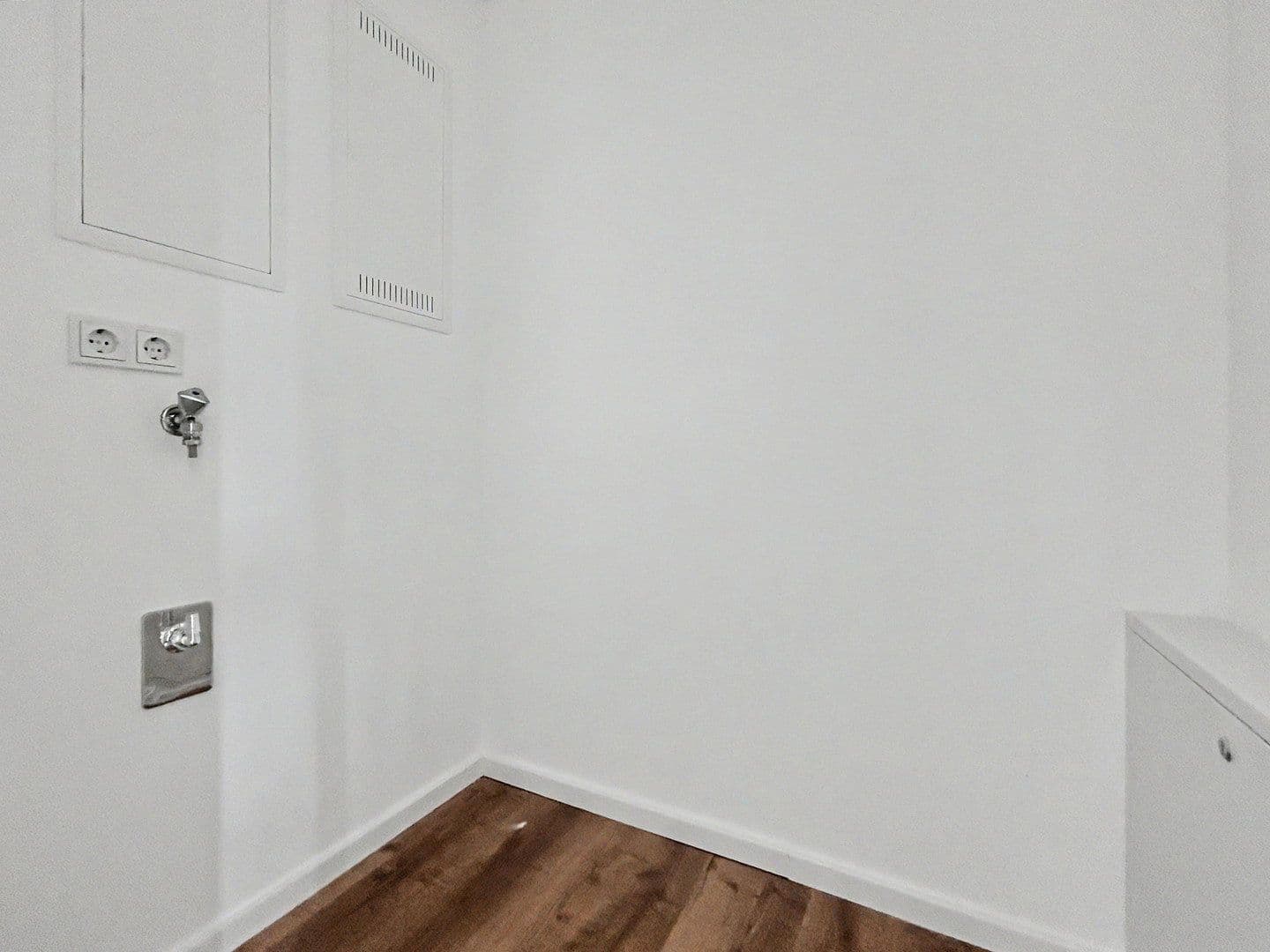 Pronájem bytu 3+1 82 m², Köln, Severní Porýní-Vestfálsko Pronájem bytu 3+1 82 m², Köln, Severní Porýní-Vestfálsko