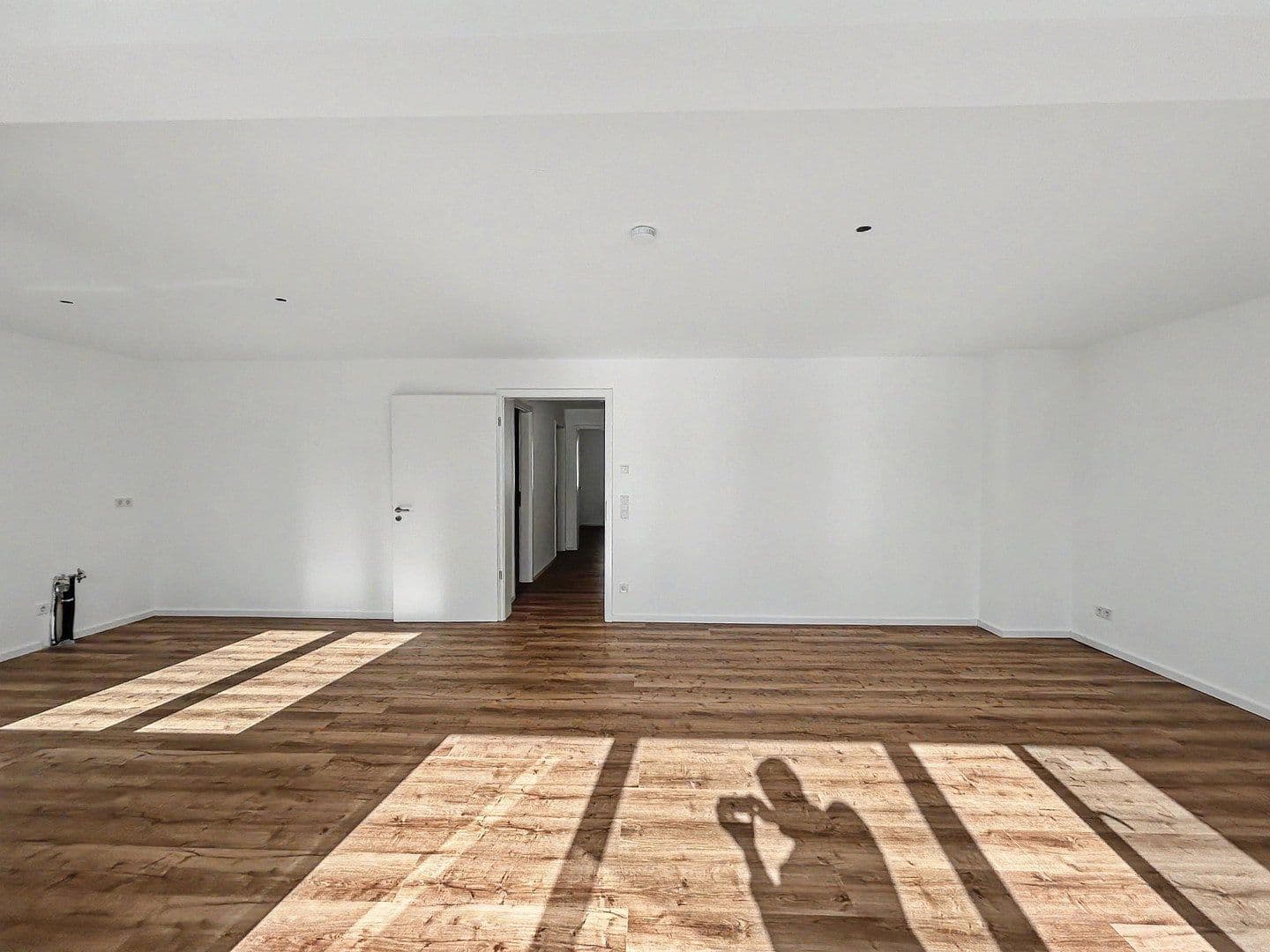 Pronájem bytu 3+1 82 m², Köln, Severní Porýní-Vestfálsko Pronájem bytu 3+1 82 m², Köln, Severní Porýní-Vestfálsko