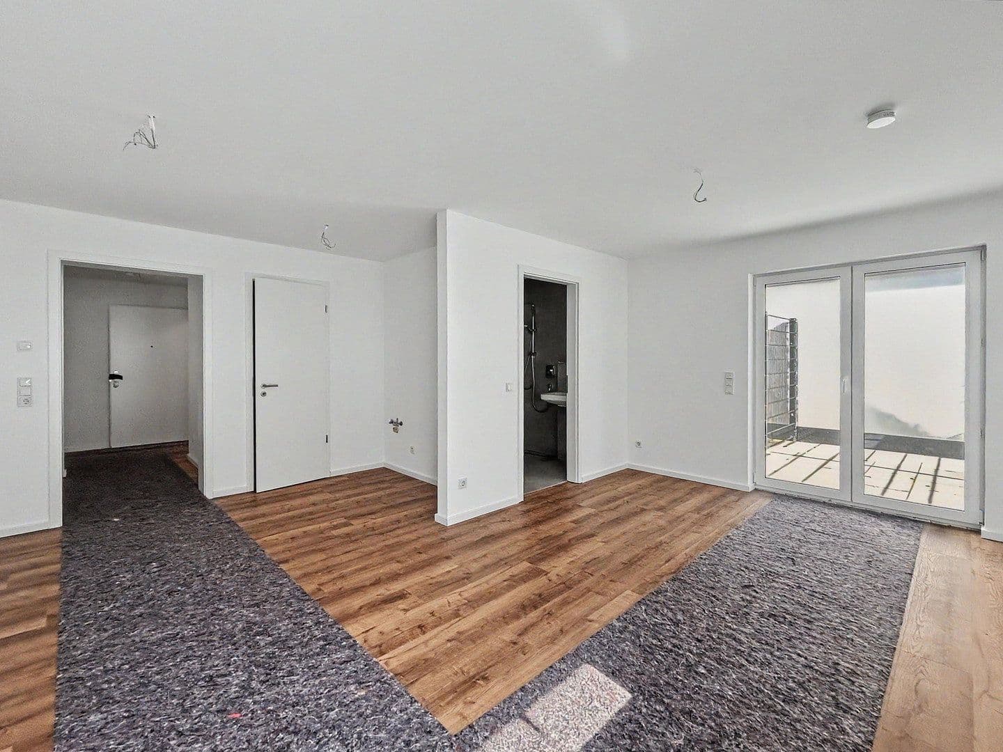 Pronájem bytu 1+1 39 m², Köln, Severní Porýní-Vestfálsko Pronájem bytu 1+1 39 m², Köln, Severní Porýní-Vestfálsko