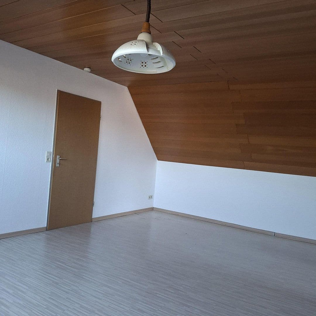 Pronájem bytu 2+1 40 m², Osnabrück, Dolní Sasko Pronájem bytu 2+1 40 m², Osnabrück, Dolní Sasko