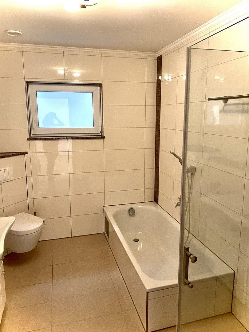 Pronájem bytu 2+1 66 m², Ilsfeld, Bádensko-Württembersko Pronájem bytu 2+1 66 m², Ilsfeld, Bádensko-Württembersko