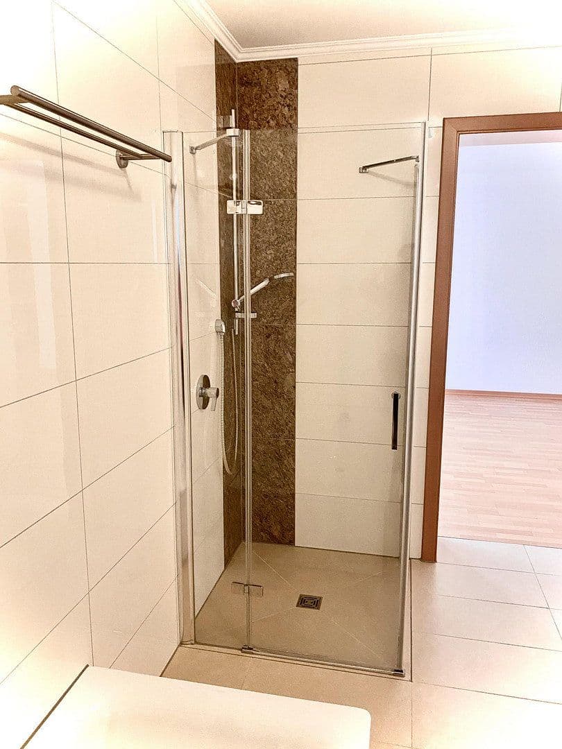 Pronájem bytu 2+1 66 m², Ilsfeld, Bádensko-Württembersko Pronájem bytu 2+1 66 m², Ilsfeld, Bádensko-Württembersko