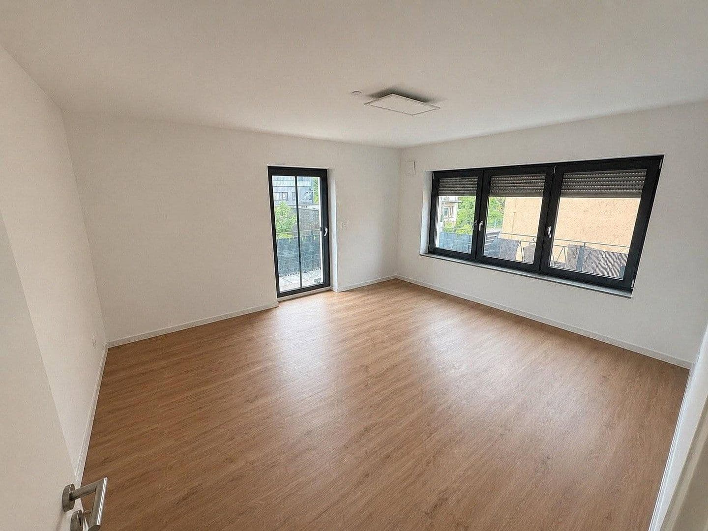 Pronájem bytu 3+1 87 m², Schillerstraße 9, Bad Schönborn, Bádensko-Württembersko Pronájem bytu 3+1 87 m², Schillerstraße 9, Bad Schönborn, Bádensko-Württembersko
