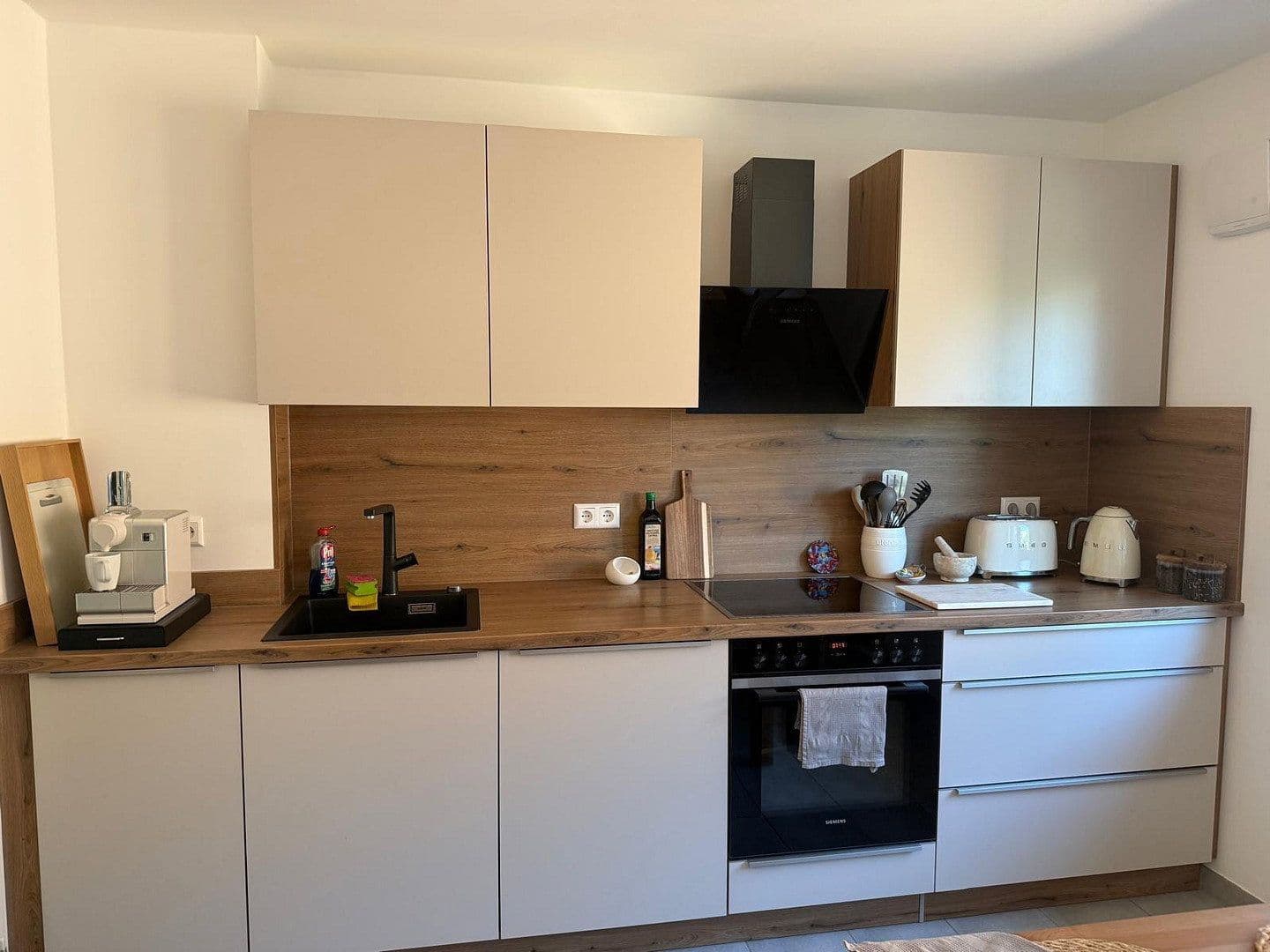 Pronájem bytu 3+1 87 m², Schillerstraße 9, Bad Schönborn, Bádensko-Württembersko Pronájem bytu 3+1 87 m², Schillerstraße 9, Bad Schönborn, Bádensko-Württembersko