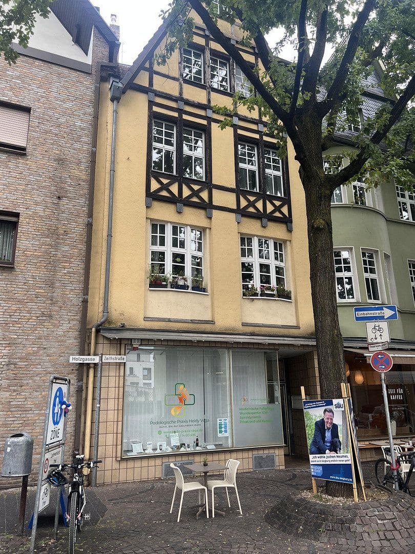 Pronájem bytu 3+1 88 m², Zeithstraße 3, Siegburg, Severní Porýní-Vestfálsko Pronájem bytu 3+1 88 m², Zeithstraße 3, Siegburg, Severní Porýní-Vestfálsko