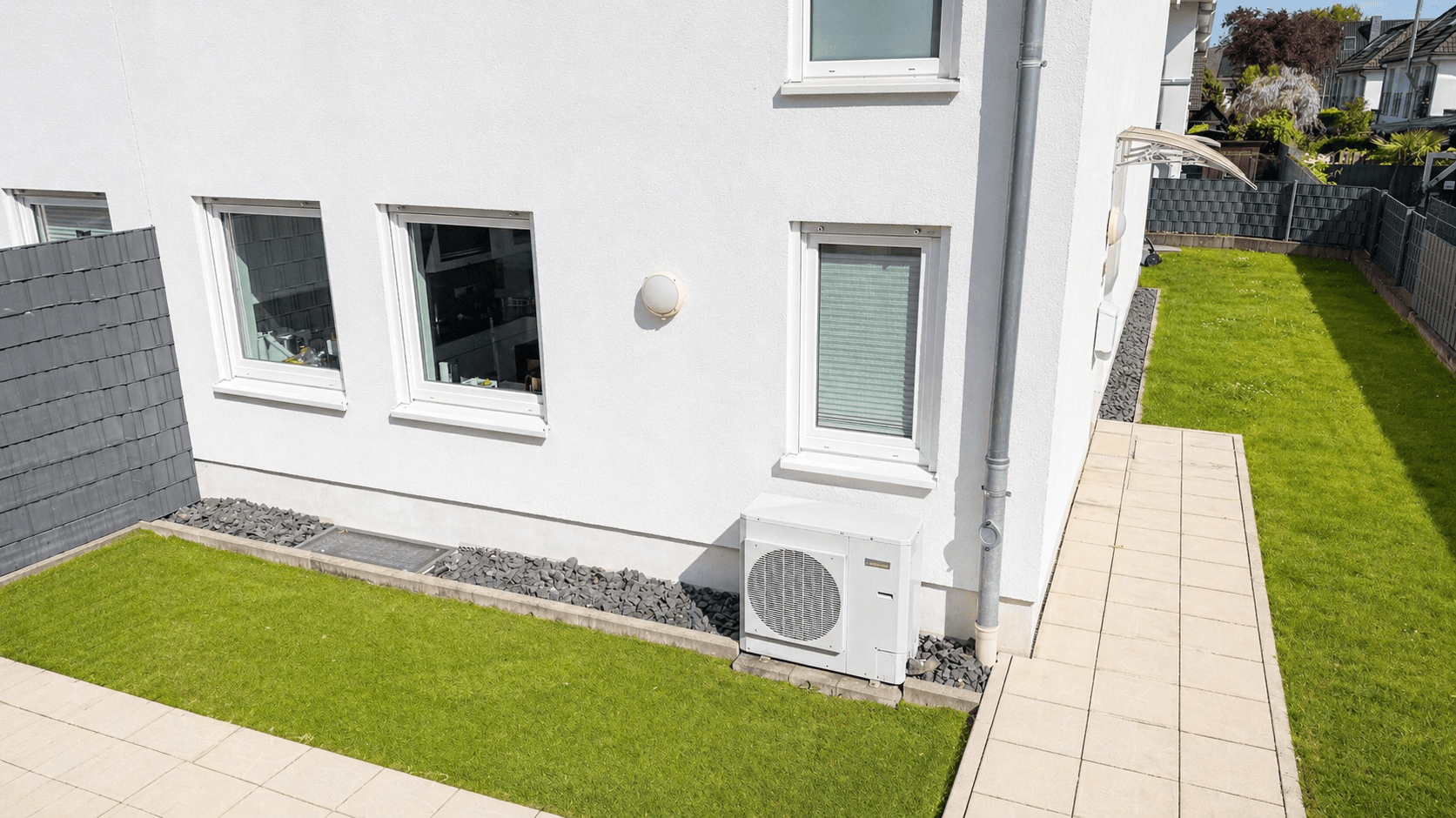 Prodej domu 161 m², pozemek 208 m², Sankt Augustin, Severní Porýní-Vestfálsko Prodej domu 161 m², pozemek 208 m², Sankt Augustin, Severní Porýní-Vestfálsko