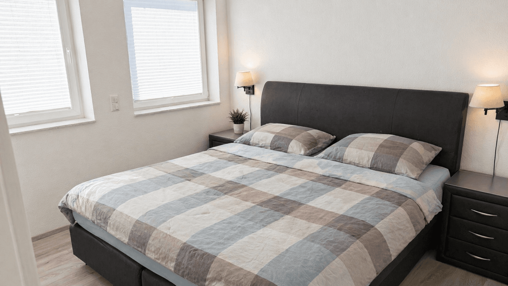Prodej domu 161 m², pozemek 208 m², Sankt Augustin, Severní Porýní-Vestfálsko Prodej domu 161 m², pozemek 208 m², Sankt Augustin, Severní Porýní-Vestfálsko