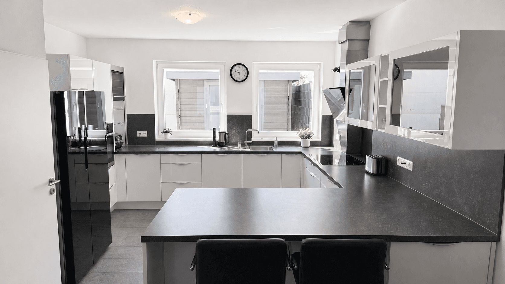 Prodej domu 161 m², pozemek 208 m², Sankt Augustin, Severní Porýní-Vestfálsko Prodej domu 161 m², pozemek 208 m², Sankt Augustin, Severní Porýní-Vestfálsko