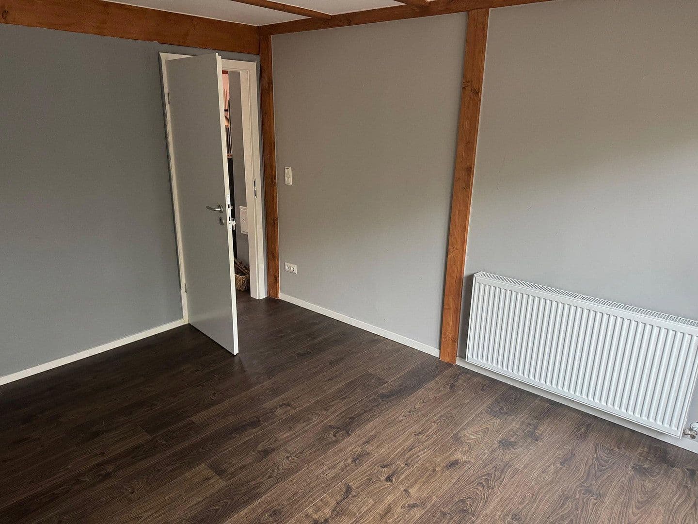 Prodej domu 142 m², pozemek 813 m², Berlin - Reinickendorf, Berlín Prodej domu 142 m², pozemek 813 m², Berlin - Reinickendorf, Berlín