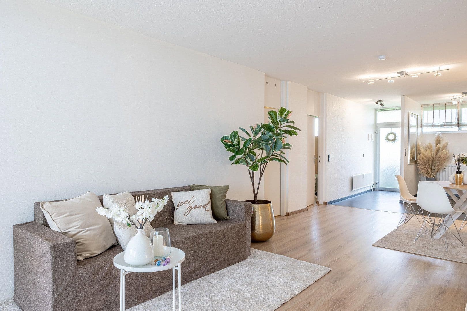 Prodej bytu 2+1 64 m², Buchenhöhe 2, Kerpen, Severní Porýní-Vestfálsko Prodej bytu 2+1 64 m², Buchenhöhe 2, Kerpen, Severní Porýní-Vestfálsko