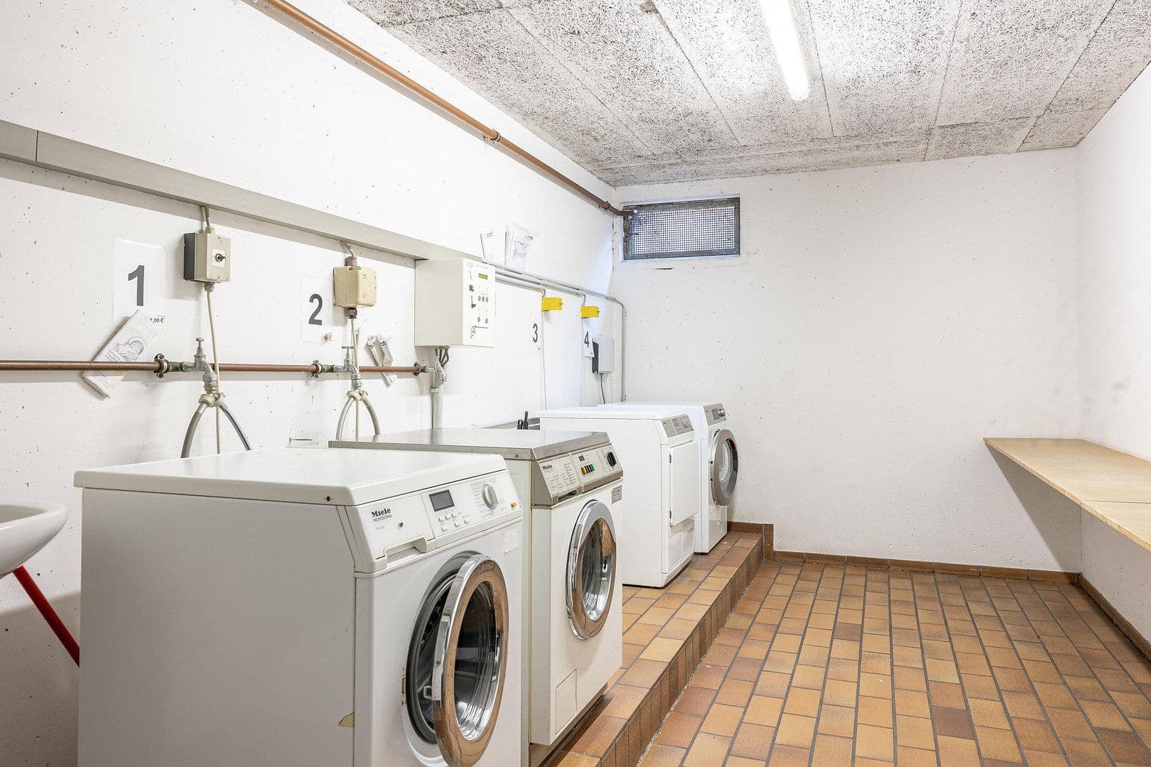 Prodej bytu 2+1 64 m², Buchenhöhe 2, Kerpen, Severní Porýní-Vestfálsko Prodej bytu 2+1 64 m², Buchenhöhe 2, Kerpen, Severní Porýní-Vestfálsko