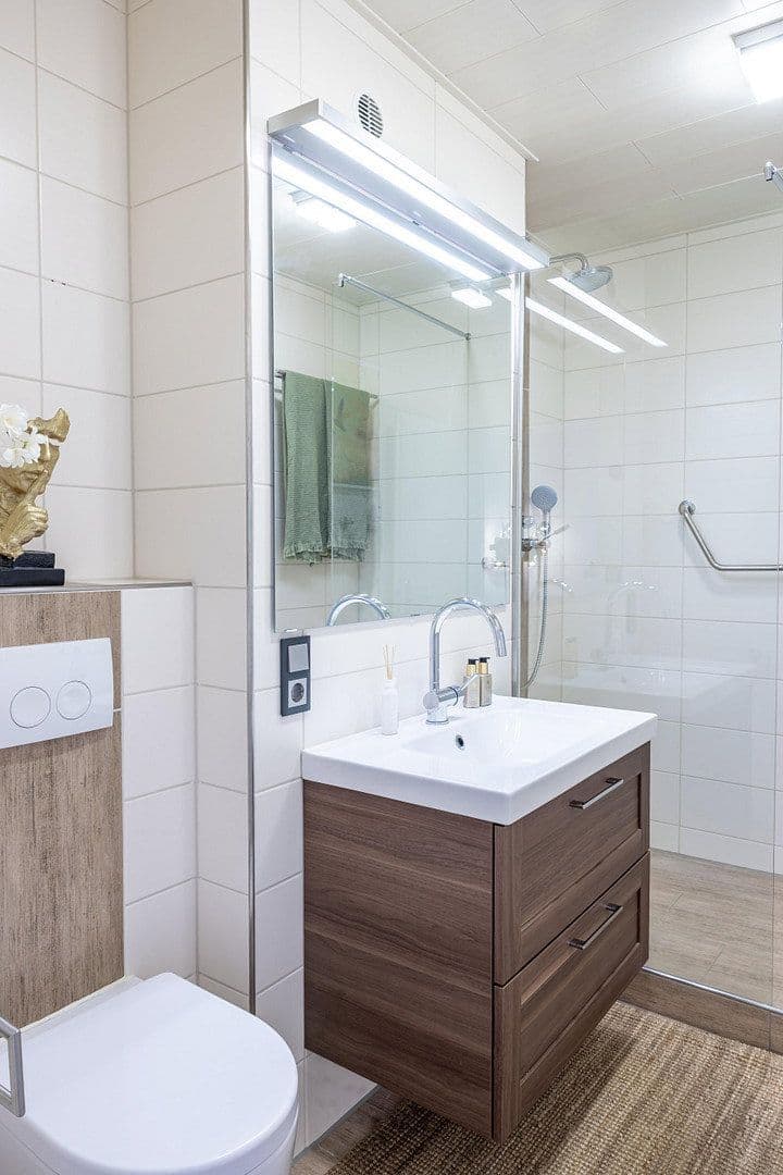 Prodej bytu 2+1 64 m², Buchenhöhe 2, Kerpen, Severní Porýní-Vestfálsko Prodej bytu 2+1 64 m², Buchenhöhe 2, Kerpen, Severní Porýní-Vestfálsko