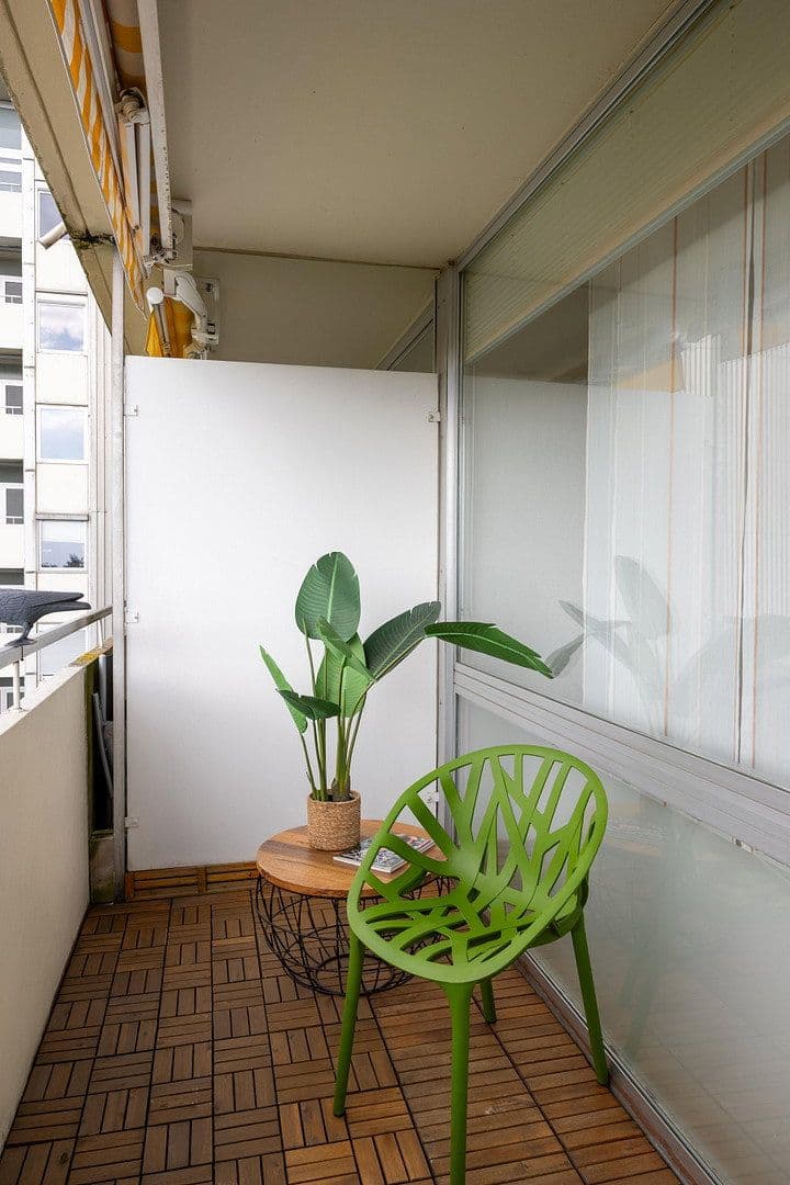 Prodej bytu 2+1 64 m², Buchenhöhe 2, Kerpen, Severní Porýní-Vestfálsko Prodej bytu 2+1 64 m², Buchenhöhe 2, Kerpen, Severní Porýní-Vestfálsko