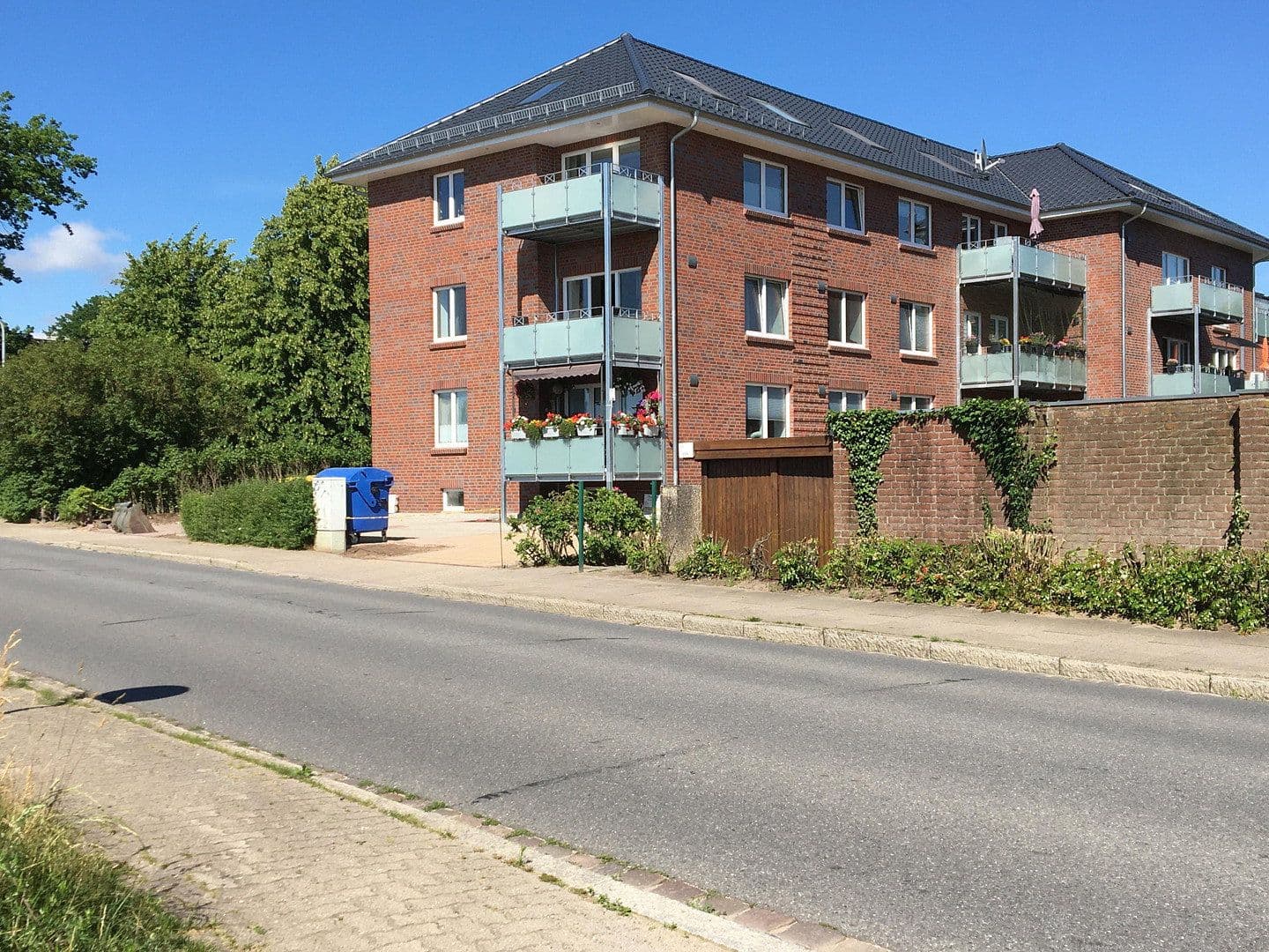 Pronájem bytu 3+1 78 m², Lohe 24, Uetersen, Šlesvicko-Holštýnsko Pronájem bytu 3+1 78 m², Lohe 24, Uetersen, Šlesvicko-Holštýnsko
