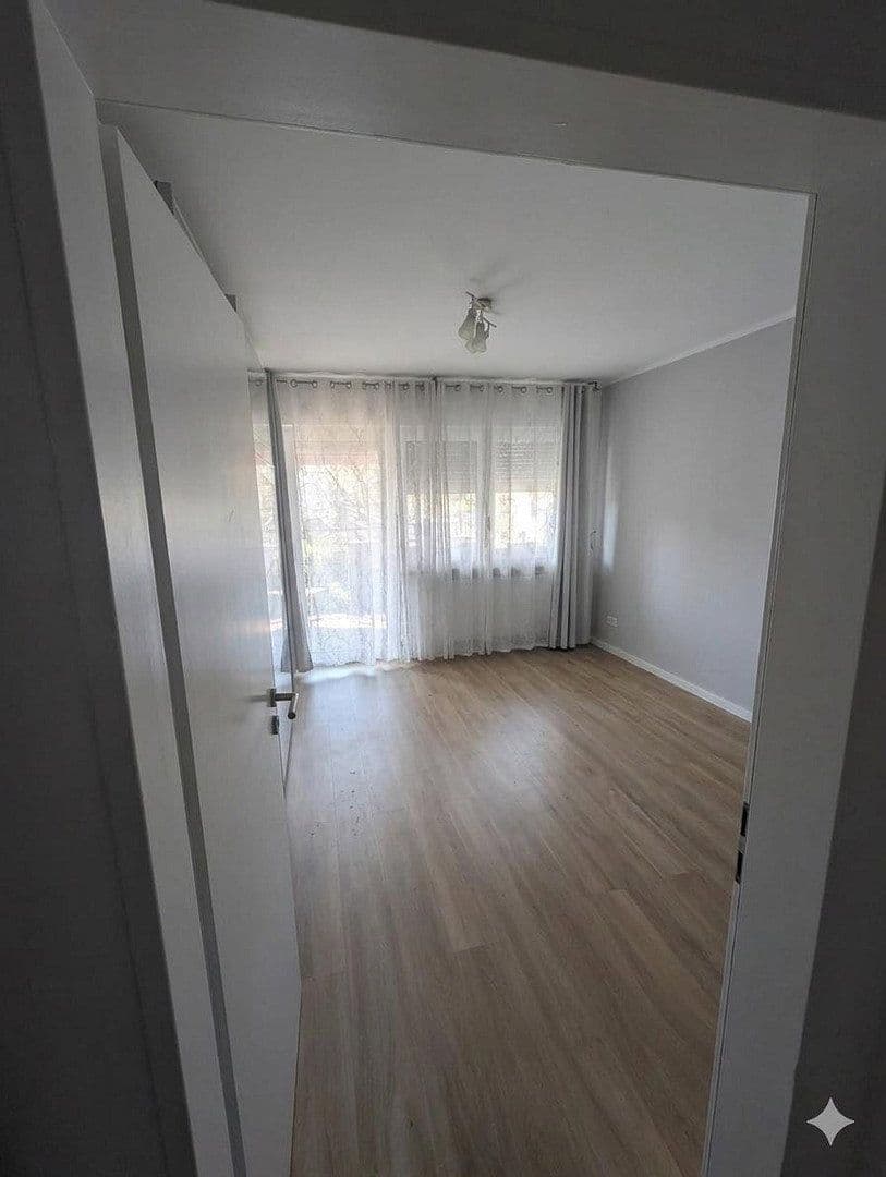 Pronájem bytu 3+1 82 m², Ampfing, Bavorsko Pronájem bytu 3+1 82 m², Ampfing, Bavorsko