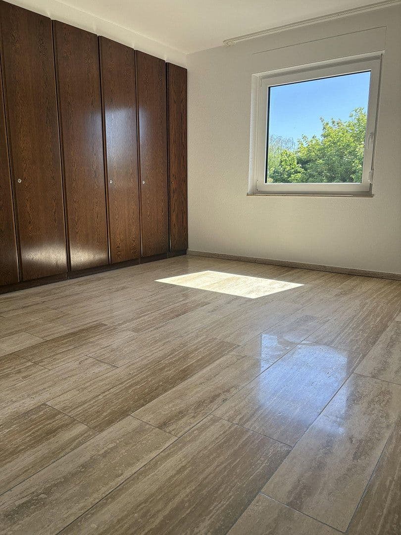 Pronájem bytu 5+1 176 m², Zahnstraße 12, Moers, Severní Porýní-Vestfálsko Pronájem bytu 5+1 176 m², Zahnstraße 12, Moers, Severní Porýní-Vestfálsko