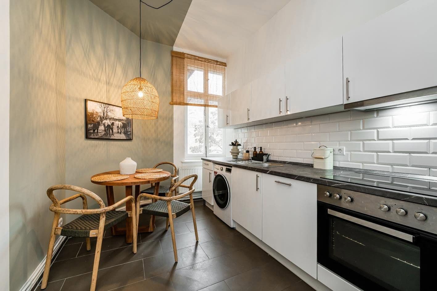 Prodej bytu 2+1 60 m², Erich-Weinert-Straße 16, Berlin, Berlín Prodej bytu 2+1 60 m², Erich-Weinert-Straße 16, Berlin, Berlín