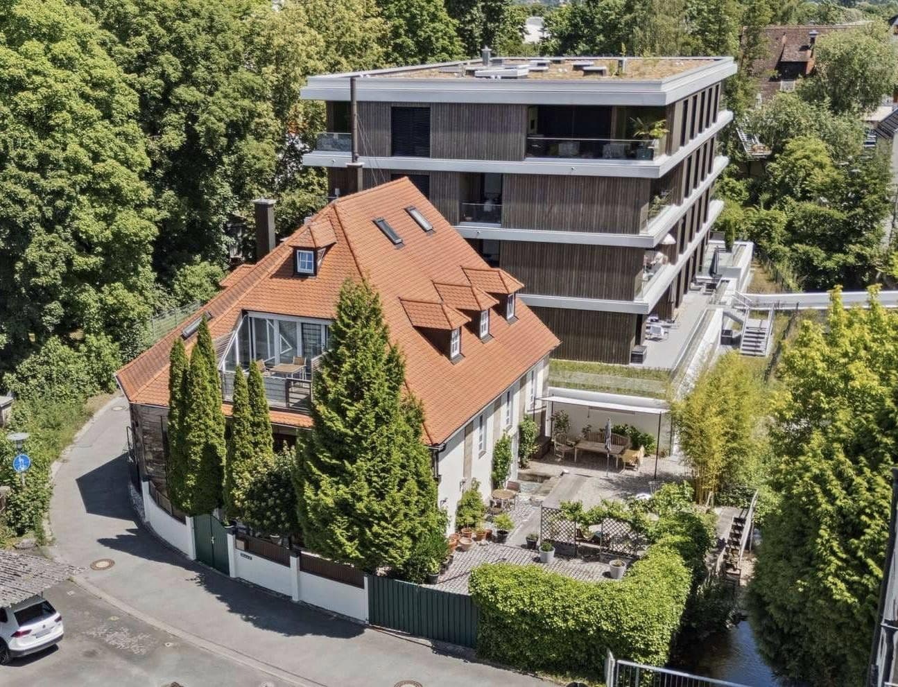 Prodej bytu 5+1 200 m², Rosenau 2, Bayreuth, Bavorsko Prodej bytu 5+1 200 m², Rosenau 2, Bayreuth, Bavorsko