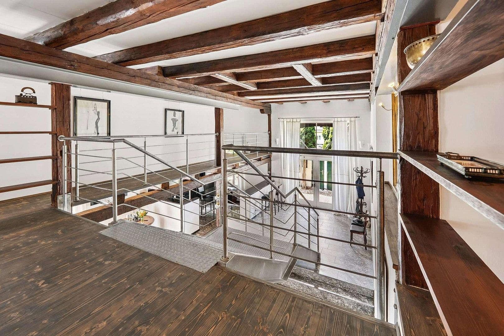 Prodej bytu 5+1 200 m², Rosenau 2, Bayreuth, Bavorsko Prodej bytu 5+1 200 m², Rosenau 2, Bayreuth, Bavorsko