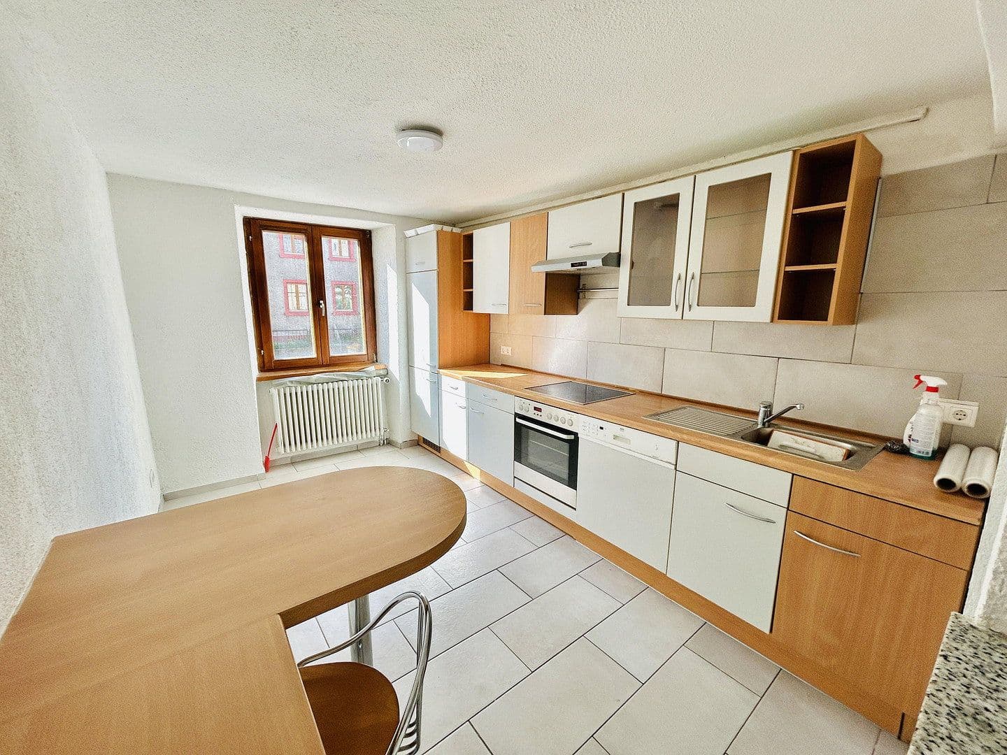 Pronájem bytu 2+1 40 m², Schopfheim, Bádensko-Württembersko Pronájem bytu 2+1 40 m², Schopfheim, Bádensko-Württembersko