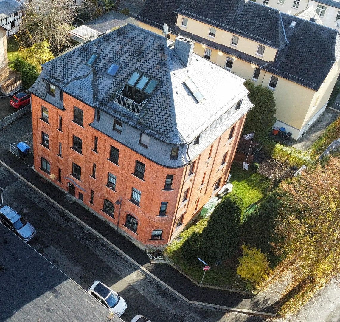 Prodej domu 642 m², pozemek 793 m², August-Bebel-Str. 9, Hirschberg, Durynsko Prodej domu 642 m², pozemek 793 m², August-Bebel-Str. 9, Hirschberg, Durynsko