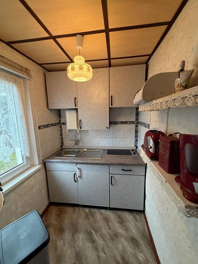 Prodej domu 30 m², pozemek 369 m², Bungalowsiedlung, Sommersdorf, Mecklenburg-Vorpommern Prodej domu 30 m², pozemek 369 m², Bungalowsiedlung, Sommersdorf, Mecklenburg-Vorpommern