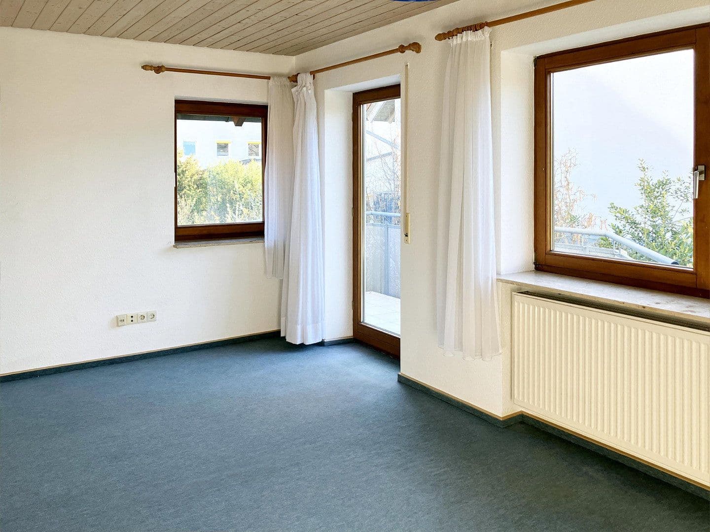 Prodej domu 221 m², pozemek 709 m², Heidenheim an der Brenz, Bádensko-Württembersko Prodej domu 221 m², pozemek 709 m², Heidenheim an der Brenz, Bádensko-Württembersko
