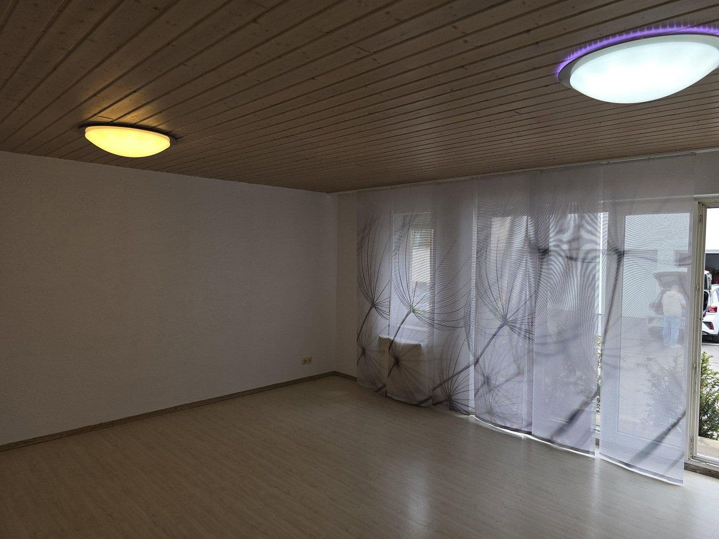 Pronájem bytu 2+1 62 m², Stuttgarter Strasse 40, Böblingen, Bádensko-Württembersko Pronájem bytu 2+1 62 m², Stuttgarter Strasse 40, Böblingen, Bádensko-Württembersko
