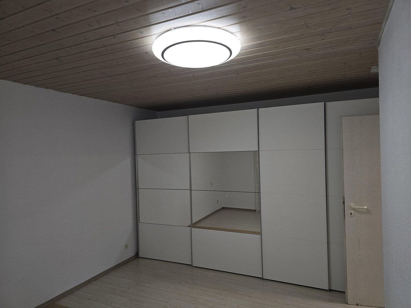Pronájem bytu 2+1 62 m², Stuttgarter Strasse 40, Böblingen, Bádensko-Württembersko Pronájem bytu 2+1 62 m², Stuttgarter Strasse 40, Böblingen, Bádensko-Württembersko