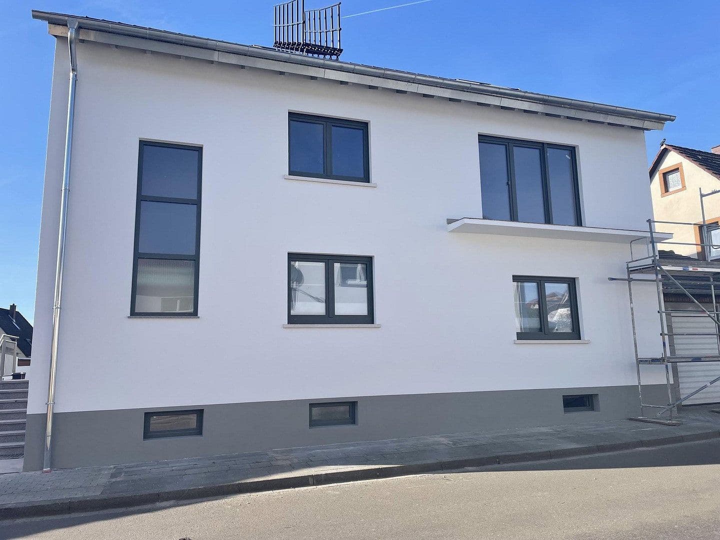 Pronájem bytu 3+1 77 m², Rodenbach, Porýní-Falc Pronájem bytu 3+1 77 m², Rodenbach, Porýní-Falc