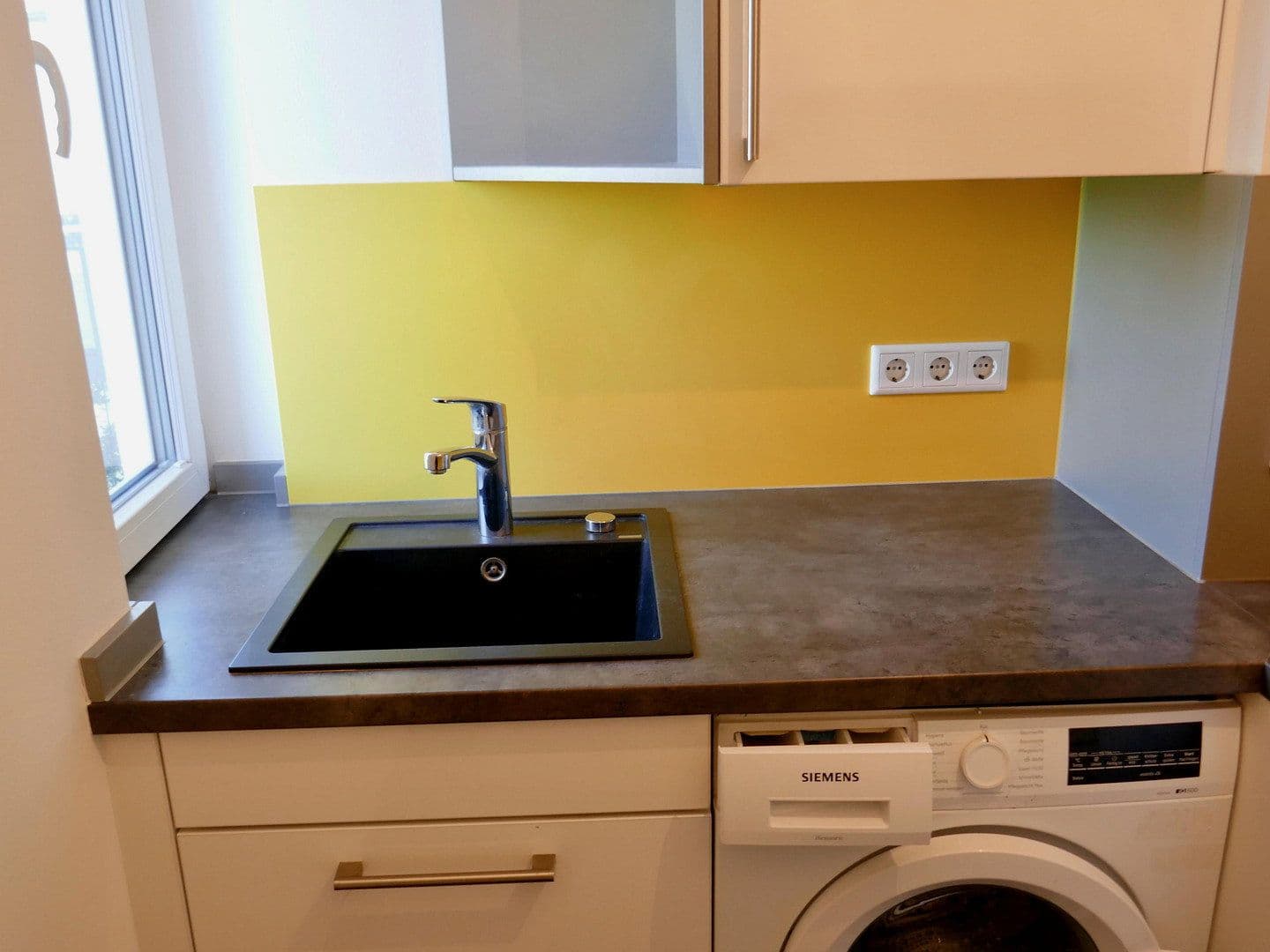 Prodej bytu 3+1 78 m², Merowingerstrasse 64, Düsseldorf, Severní Porýní-Vestfálsko Prodej bytu 3+1 78 m², Merowingerstrasse 64, Düsseldorf, Severní Porýní-Vestfálsko
