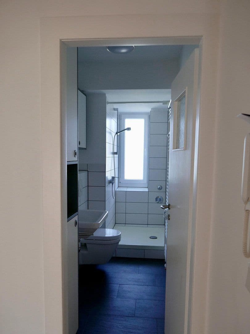 Prodej bytu 3+1 78 m², Merowingerstrasse 64, Düsseldorf, Severní Porýní-Vestfálsko Prodej bytu 3+1 78 m², Merowingerstrasse 64, Düsseldorf, Severní Porýní-Vestfálsko