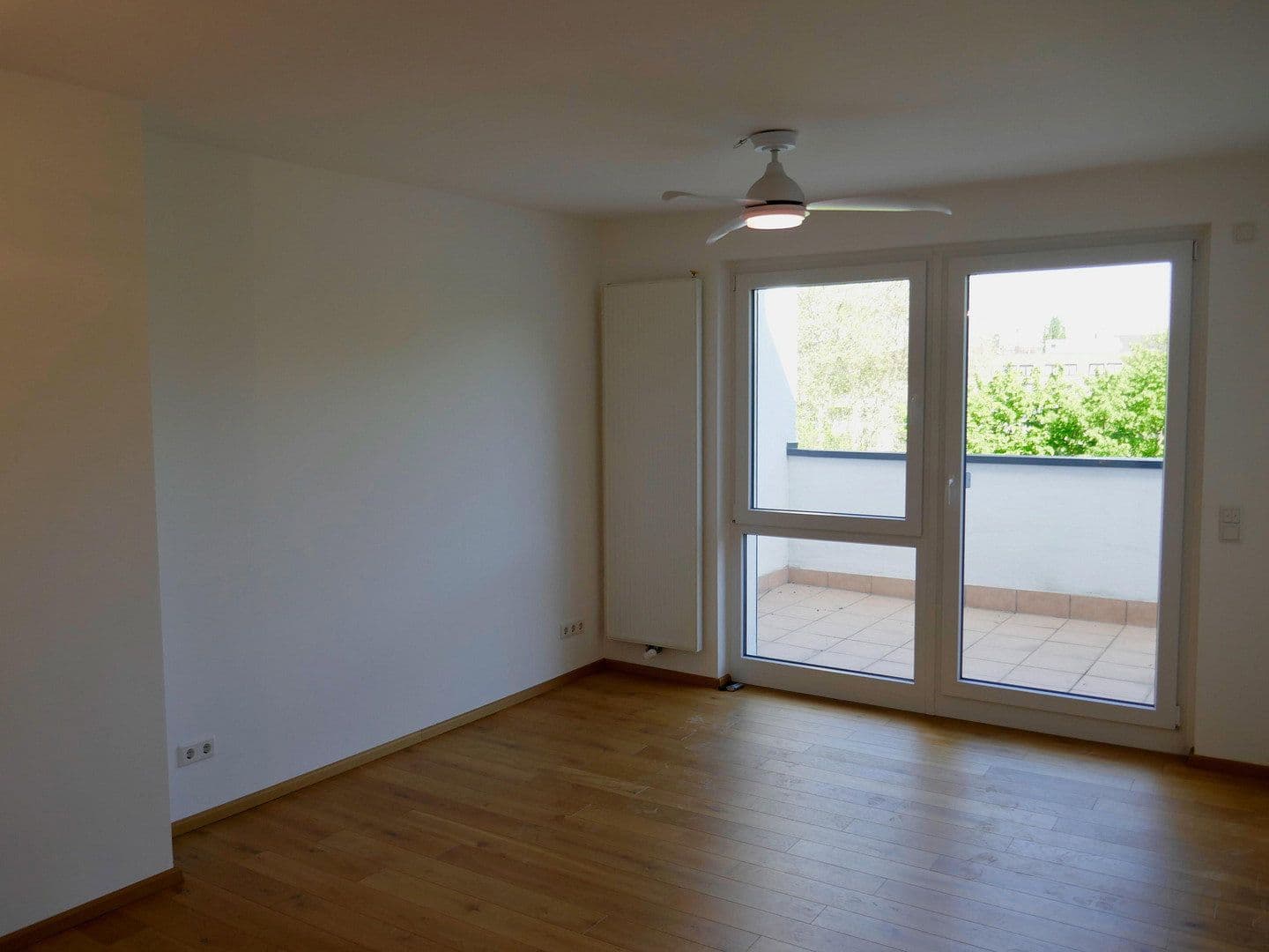 Prodej bytu 3+1 78 m², Merowingerstrasse 64, Düsseldorf, Severní Porýní-Vestfálsko Prodej bytu 3+1 78 m², Merowingerstrasse 64, Düsseldorf, Severní Porýní-Vestfálsko