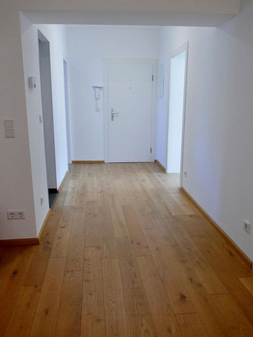 Prodej bytu 3+1 78 m², Merowingerstrasse 64, Düsseldorf, Severní Porýní-Vestfálsko Prodej bytu 3+1 78 m², Merowingerstrasse 64, Düsseldorf, Severní Porýní-Vestfálsko