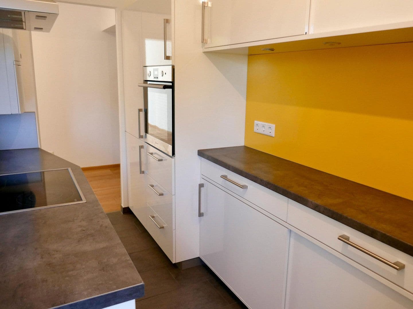 Prodej bytu 3+1 78 m², Merowingerstrasse 64, Düsseldorf, Severní Porýní-Vestfálsko Prodej bytu 3+1 78 m², Merowingerstrasse 64, Düsseldorf, Severní Porýní-Vestfálsko