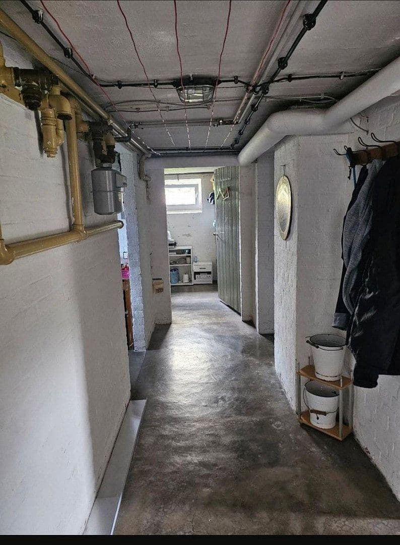 Prodej domu 165 m², pozemek 769 m², Kattenhagen 8, Peine, Dolní Sasko Prodej domu 165 m², pozemek 769 m², Kattenhagen 8, Peine, Dolní Sasko