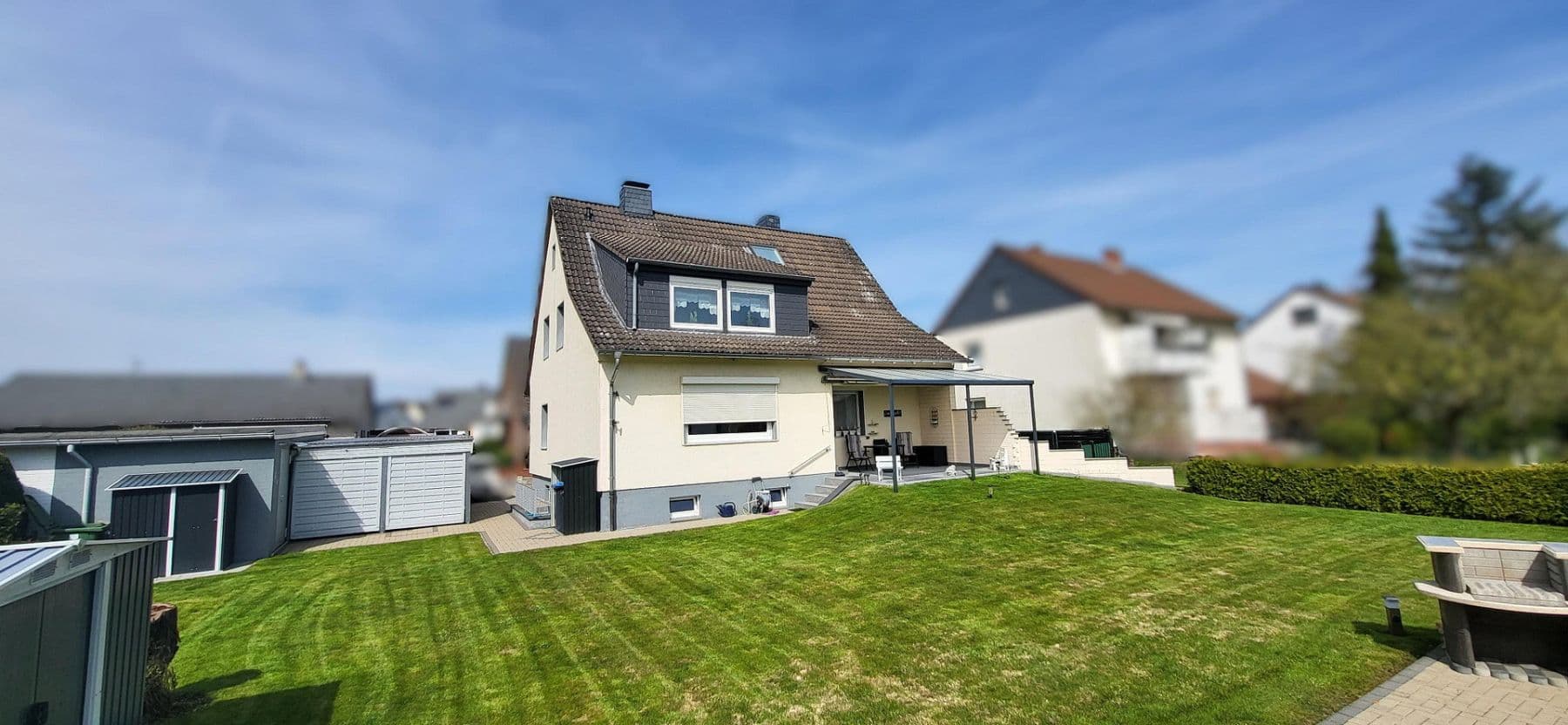 Prodej domu 165 m², pozemek 769 m², Kattenhagen 8, Peine, Dolní Sasko Prodej domu 165 m², pozemek 769 m², Kattenhagen 8, Peine, Dolní Sasko