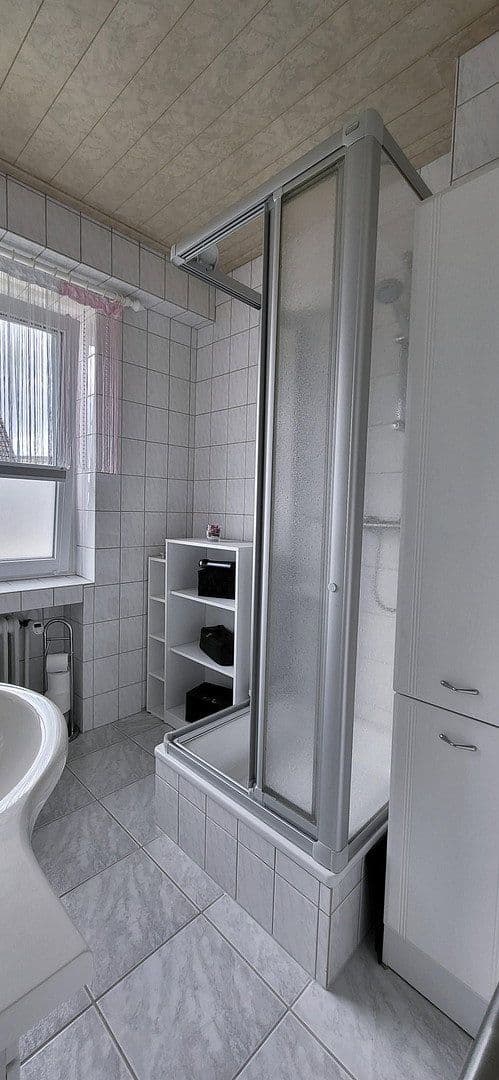 Prodej domu 165 m², pozemek 769 m², Kattenhagen 8, Peine, Dolní Sasko Prodej domu 165 m², pozemek 769 m², Kattenhagen 8, Peine, Dolní Sasko