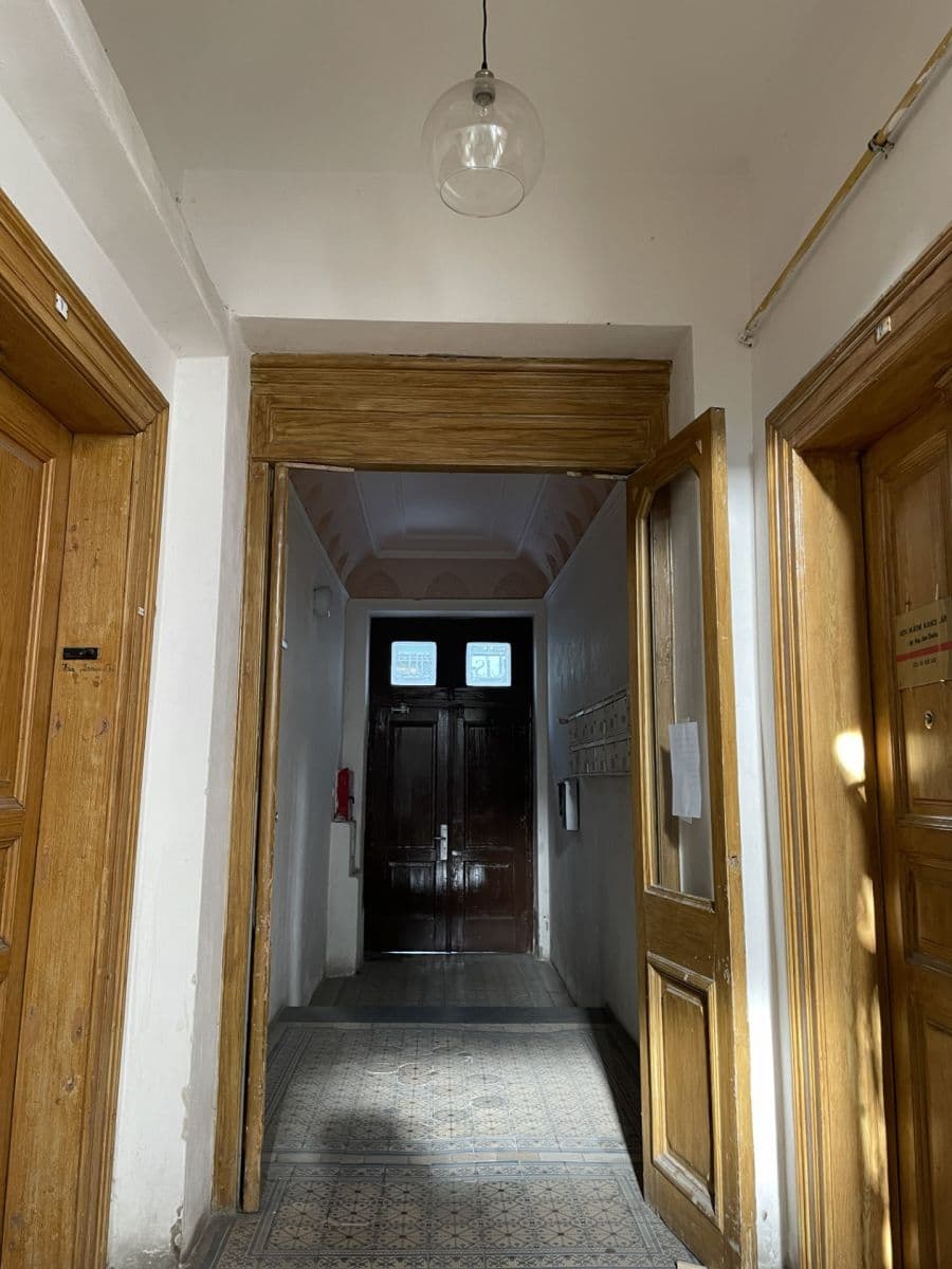 Pronájem bytu 1+1 38 m², Thámova, Praha, Praha Pronájem bytu 1+1 38 m², Thámova, Praha, Praha