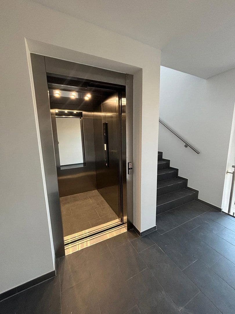 Pronájem bytu 3+1 98 m², Kiebitzweg, Haste, Dolní Sasko Pronájem bytu 3+1 98 m², Kiebitzweg, Haste, Dolní Sasko