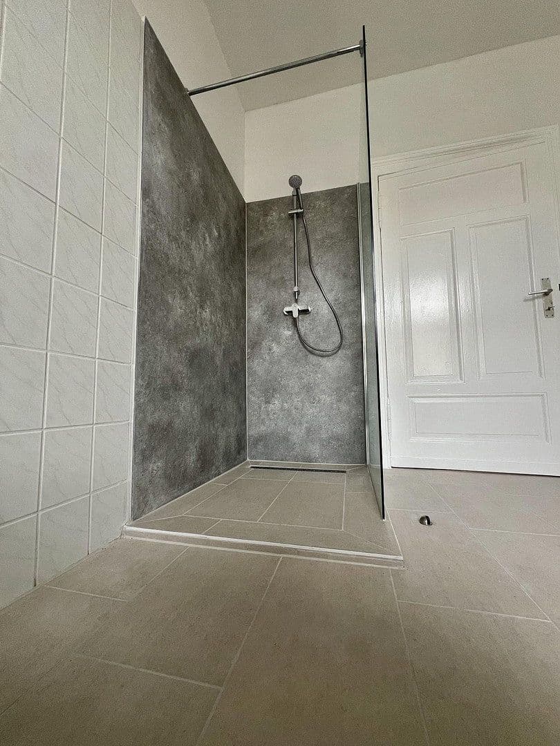 Pronájem bytu 3+1 92 m², Magdeburg, Sasko-Anhaltsko Pronájem bytu 3+1 92 m², Magdeburg, Sasko-Anhaltsko