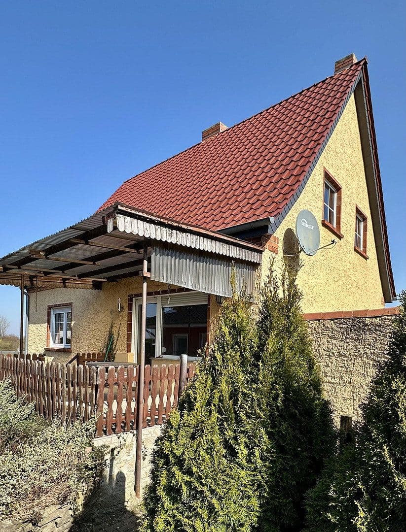 Prodej domu 132 m², pozemek 1.544 m², Predätzer Weg 2, Burg, Sasko-Anhaltsko Prodej domu 132 m², pozemek 1.544 m², Predätzer Weg 2, Burg, Sasko-Anhaltsko