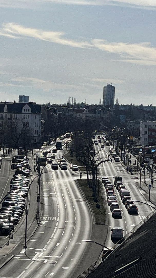 Prodej domu 1.230 m², pozemek 440 m², Berlin, Berlín Prodej domu 1.230 m², pozemek 440 m², Berlin, Berlín