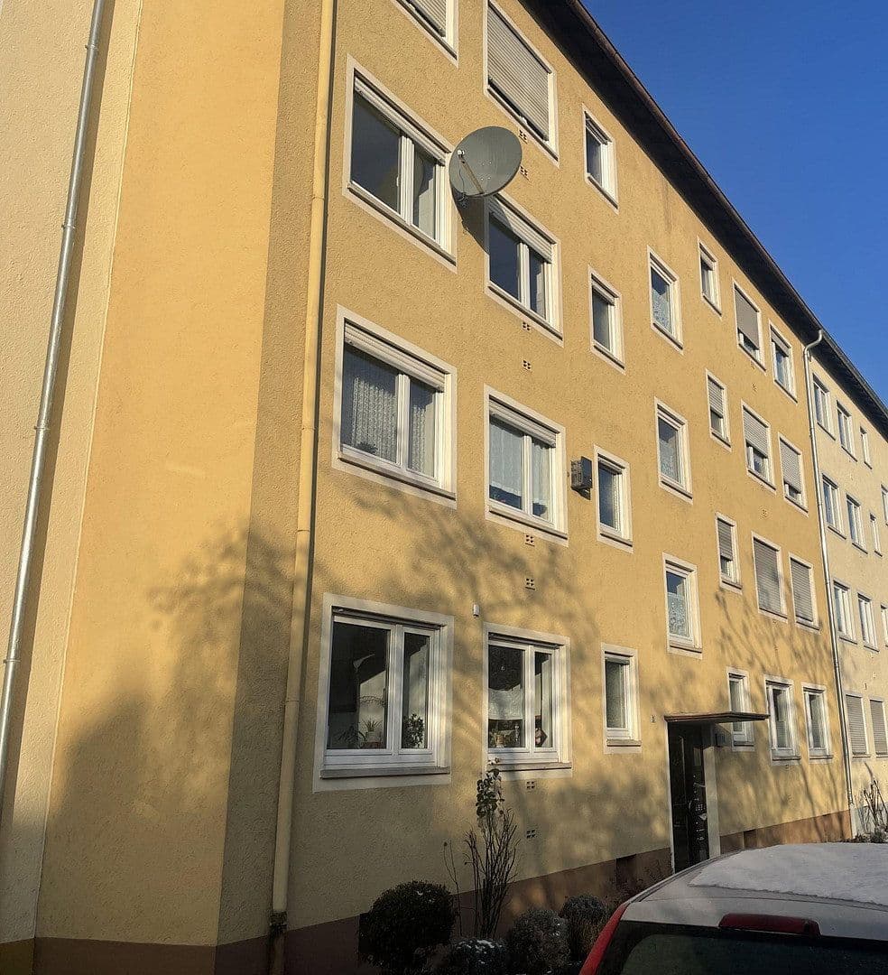 Prodej bytu 3+1 63 m², Landau, Porýní-Falc Prodej bytu 3+1 63 m², Landau, Porýní-Falc