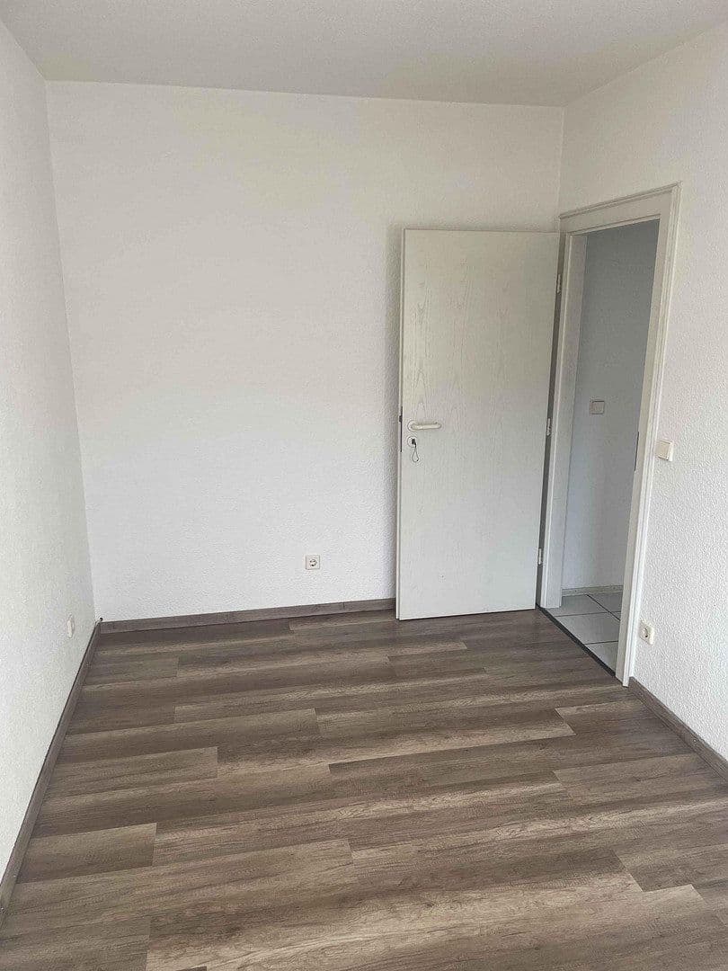 Prodej bytu 3+1 63 m², Landau, Porýní-Falc Prodej bytu 3+1 63 m², Landau, Porýní-Falc
